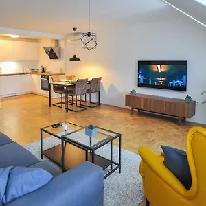 Apartment Strict, Ljubljana